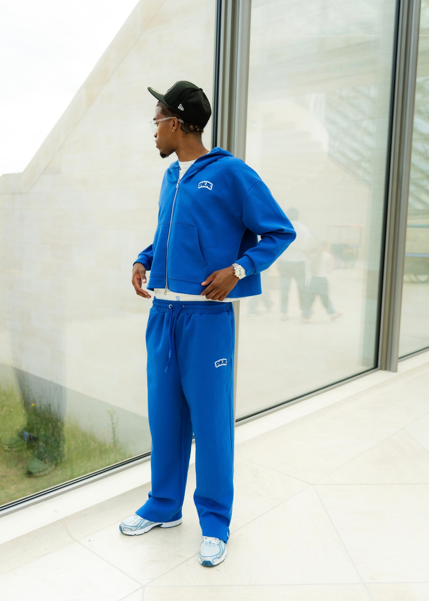 PRÉ-COMMANDE ENSEMBLE DKÆ BLEU ÉLECTRIQUE S25-G2